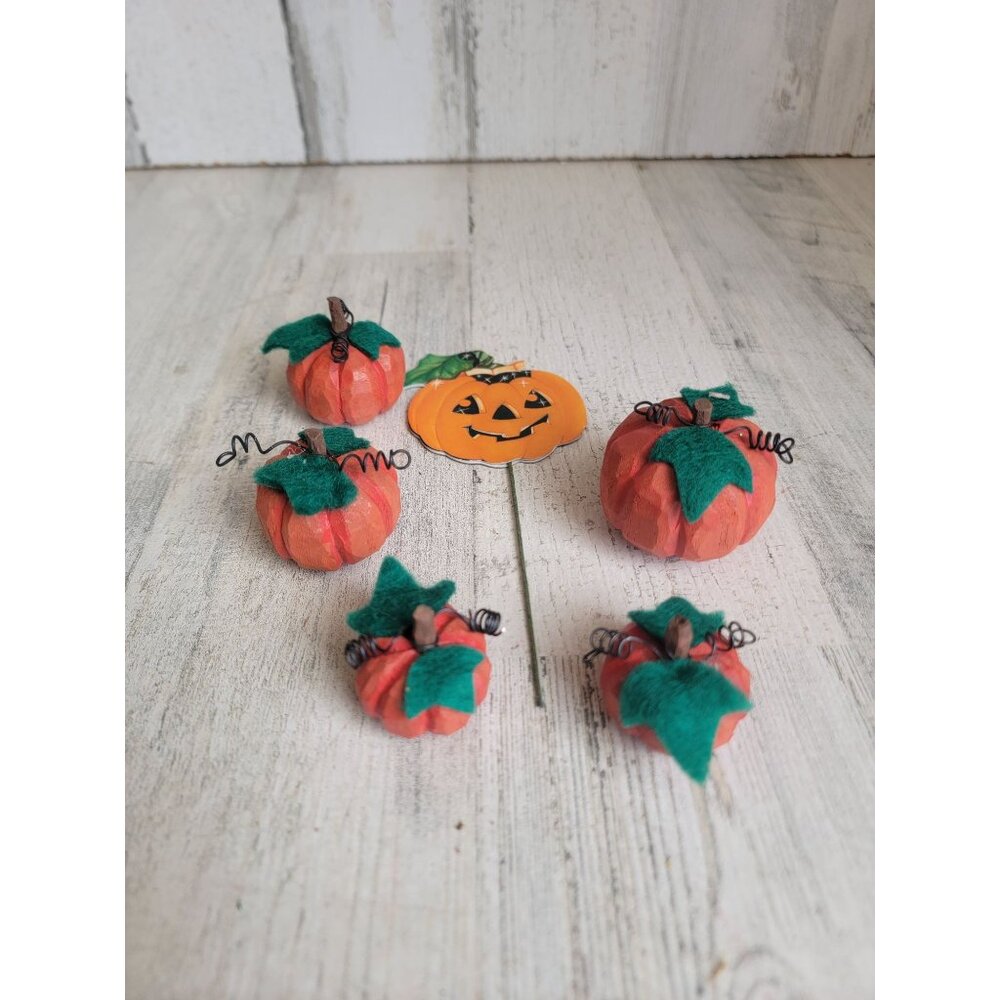 Wooden‎ pumpkin fall mini Halloween pick set home decor